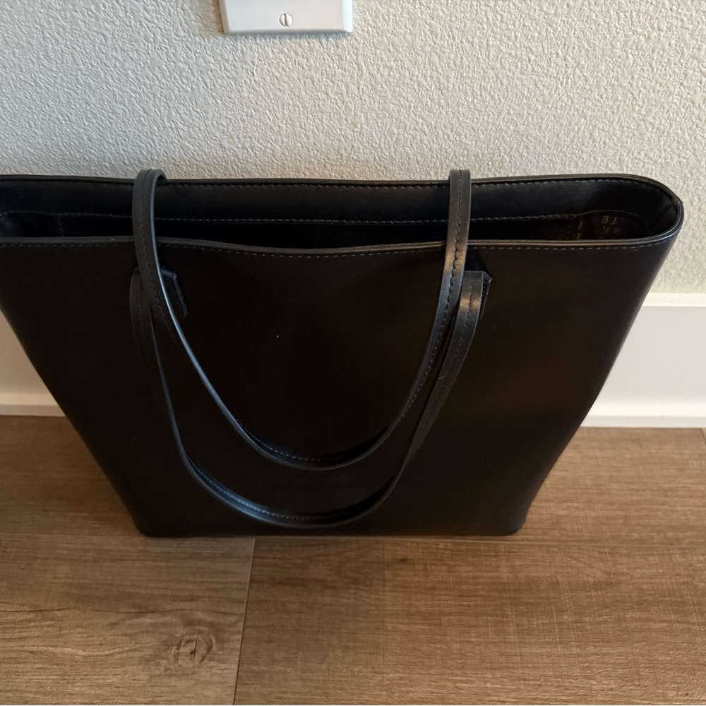 Kate Spade Black Womens Bag - Picture 2 of 4